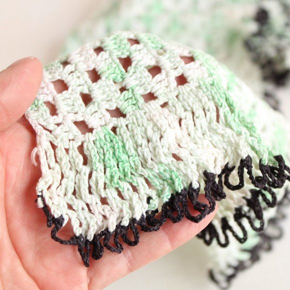 Vintage Crochet Doily in Green and White And Black,  Long Table Scarf, Woven - Picture 6 of 10